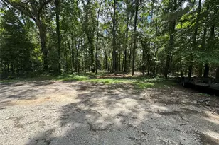 107 Pine High Ln, Brookeland, TX 75931 - Photo 5