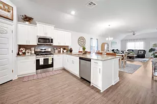 14005 Seneca Lake Ct, Santa Fe, TX 77539 - Photo 5
