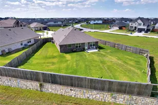 14005 Seneca Lake Ct, Texas City, TX 77568 - Photo 3