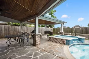 1610 Seminole St, Deer Park, TX 77536 - Photo 1