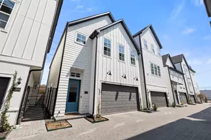 3306 W 12th St, Houston, TX 77008 - Photo 3