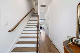 3306 W 12th St, Houston, TX 77008 - Photo 5