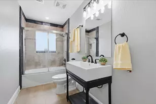 2603 Baycrest Dr, Houston, TX 77058 - Photo 19