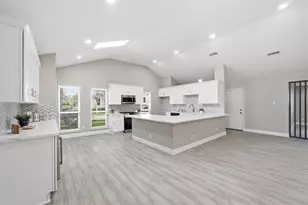 2603 Baycrest Dr, Houston, TX 77058 - Photo 9