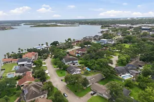 2603 Baycrest Dr, Houston, TX 77058 - Photo 25