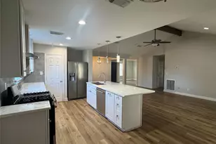 2522 Palace Dr, Stafford, TX 77477 - Photo 7