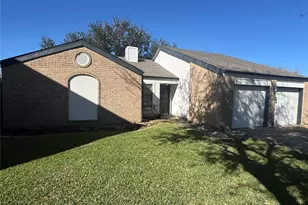 2522 Palace Dr, Stafford, TX 77477 - Photo 1