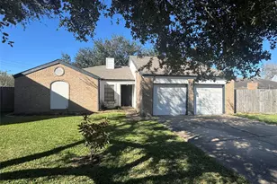 2522 Palace Dr, Stafford, TX 77477 - Photo 3