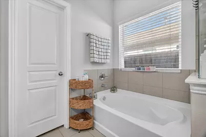 8730 Willet Street, Baytown, TX 77521 - Photo 23