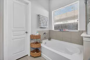 8730 Willet St, Baytown, TX 77521 - Photo 23