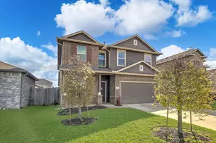 8730 Willet St, Baytown, TX 77521 - Photo 3