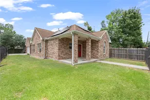 3001 Wayne St, Houston, TX 77026 - Photo 9