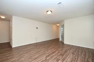 5010 Brewcastle Ln, Katy, TX 77493 - Photo 7