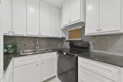 3123 Deal Street, Houston, TX 77025 - Photo 9