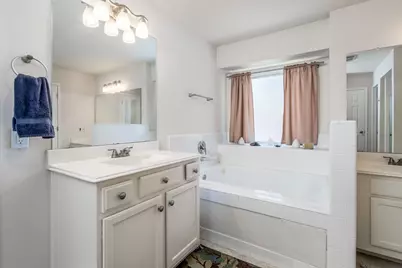 8814 Apple Mill Drive, Houston, TX 77095 - Photo 25