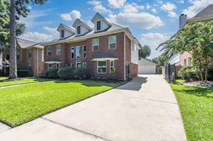 8814 Apple Mill Dr, Houston, TX 77095 - Photo 9