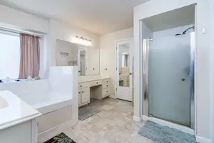 8814 Apple Mill Dr, Houston, TX 77095 - Photo 25