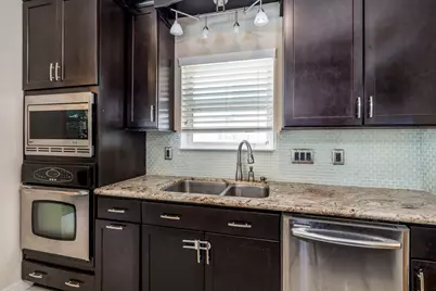 8814 Apple Mill Drive, Houston, TX 77095 - Photo 19