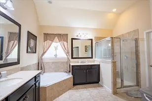 22002 Flashing Ridge Dr, Spring, TX 77389 - Photo 17