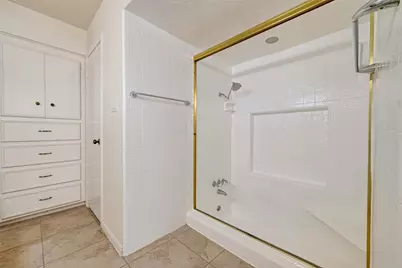 6222 Creekbend Drive, Houston, TX 77096 - Photo 31