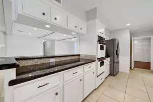 6222 Creekbend Dr, Houston, TX 77096 - Photo 23