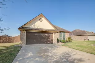 107 Meadowlark Ct, Richwood, TX 77566 - Photo 3