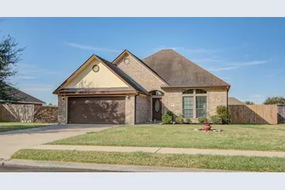 107 Meadowlark Court, Richwood, TX 77566 - Photo 1