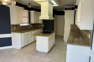 17907 Russwood Ct, Spring, TX 77379 - Photo 11