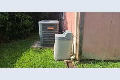 3807 Vineyard Drive, Houston, TX 77082 - Photo 5
