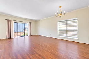 2400 N Braeswood Blvd, Houston, TX 77030 - Photo 17