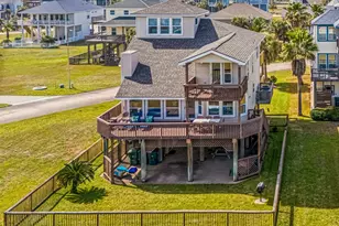 4119 Courageous Ln, Galveston, TX 77554 - Photo 7