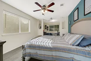 842 Walbrook Dr, Houston, TX 77062 - Photo 19