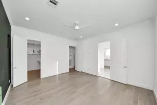 4005 Woodshire Village Estate, Houston, TX 77025 - Photo 25