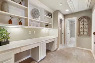 99 N Almondell Cir, The Woodlands, TX 77354 - Photo 27