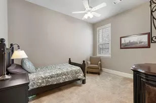 99 N Almondell Cir, The Woodlands, TX 77354 - Photo 19