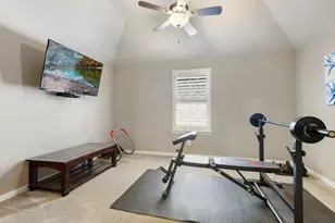 99 N Almondell Cir, The Woodlands, TX 77354 - Photo 29