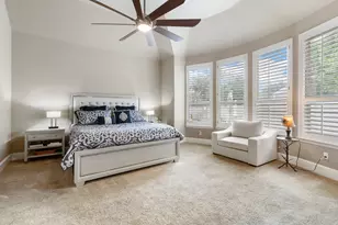 99 N Almondell Cir, The Woodlands, TX 77354 - Photo 15