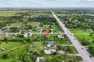 12606 Ponderosa Dr, Dickinson, TX 77539 - Photo 7