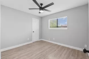 12606 Ponderosa Dr, Dickinson, TX 77539 - Photo 27