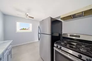 5534 Eskridge St, Houston, TX 77023 - Photo 5