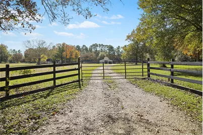 22981 Henson Road, Montgomery, TX 77356 - Photo 9