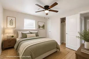 515 Riggs St, Baytown, TX 77520 - Photo 25