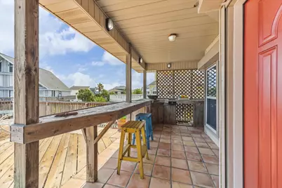 1339 Outrigger, Galveston, TX 77554 - Photo 5