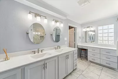 1339 Outrigger, Tiki Island, TX 77554 - Photo 31