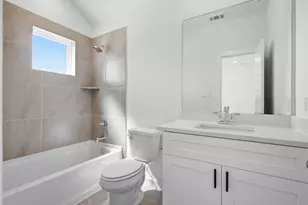 2411 Outpost Cyn Dr, Iowa Colony, TX 77583 - Photo 37