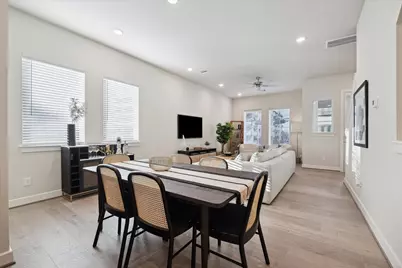6330 Paddington Bend Drive, Houston, TX 77008 - Photo 3
