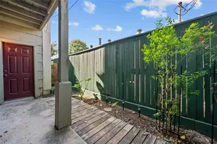 5718 Val Verde, Houston, TX 77057 - Photo 15