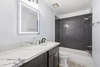 7815 Royan Drive, Houston, TX 77071 - Photo 13