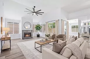 7815 Royan Dr, Houston, TX 77071 - Photo 5