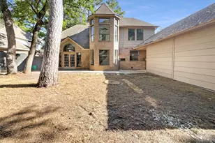 6906 Cherry Hills Rd, Houston, TX 77069 - Photo 9